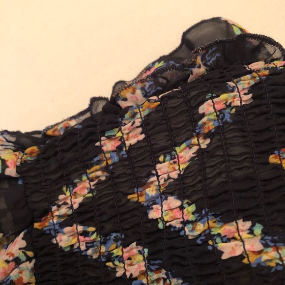 Floral chevron blouse - Picture 6 of 6